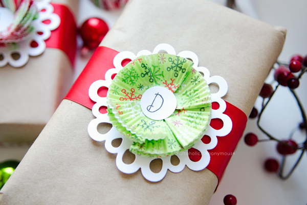 Cupcake liner gift wrap