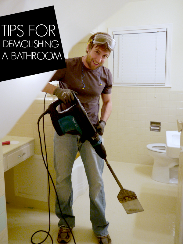 Tips for demolishing a bathroom