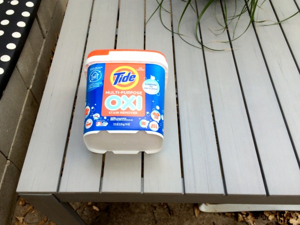 Clean furniture with Tide Oxi