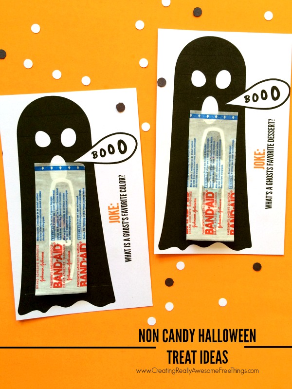 Bandaid ghosts perfect for non candy Halloween treats