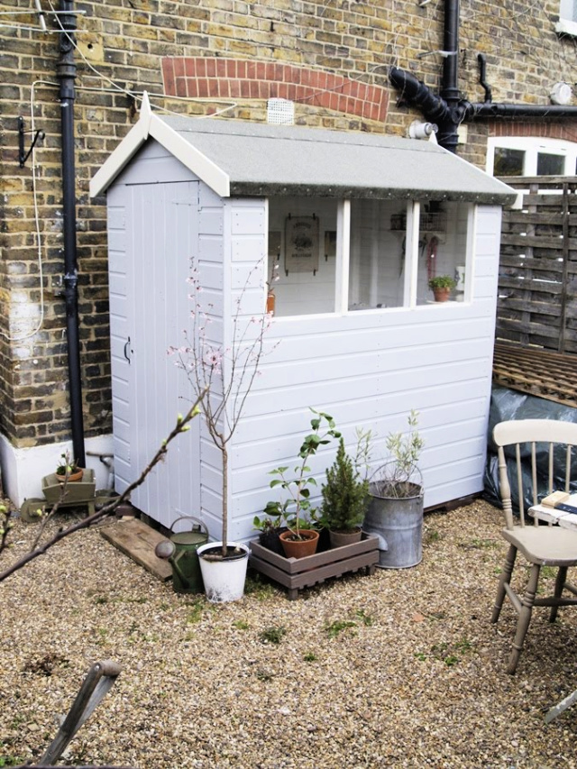 Tiny craft room shed