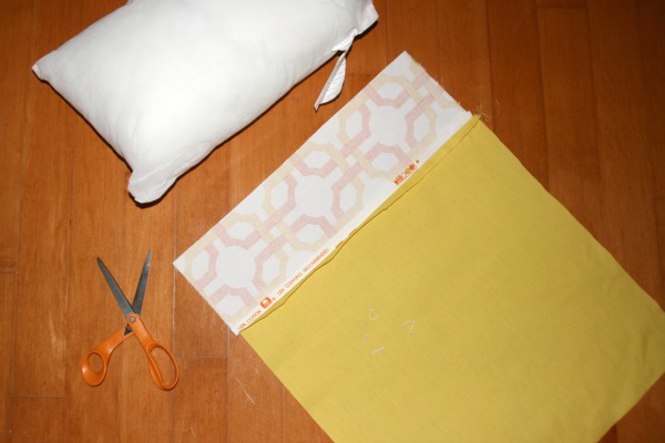 How to sew a pillow