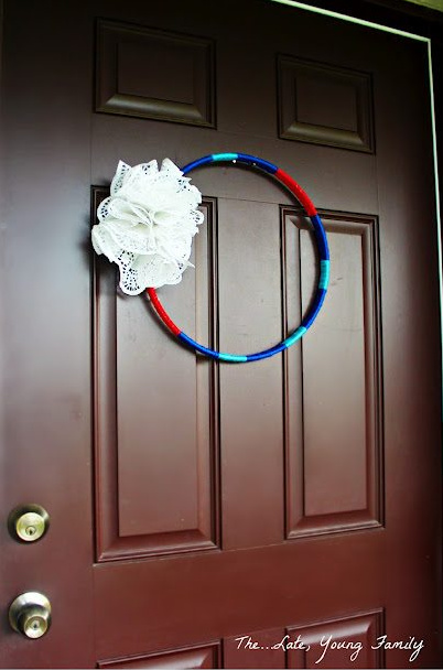 DIY embroidery hoop wreath