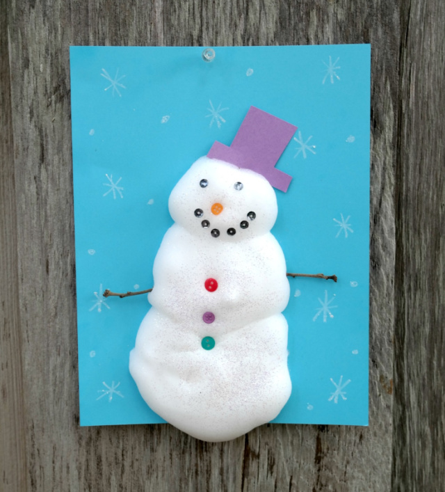DIY Puff paint snowman craft for kids