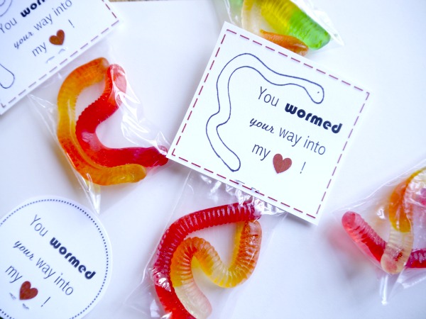 Gummy worm Valentine