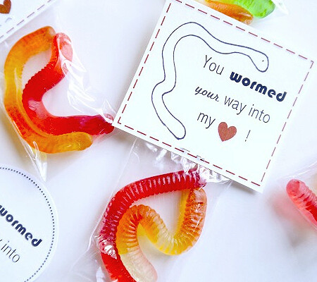Gummi worm Valentine