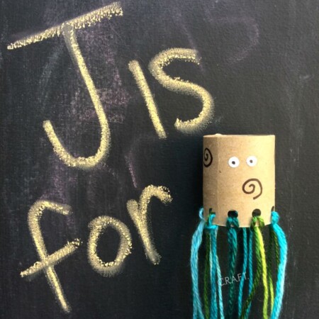 J is for jellyfish! Toilet paper roll crafts for kids!