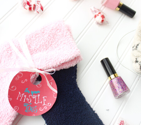 DIY Chrsitmas gift ideas... For your mistle toes!