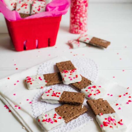 Valentine-Cookie-Sticks kids can make