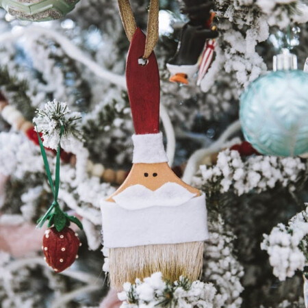 DIY Santa paintbrush ornaments