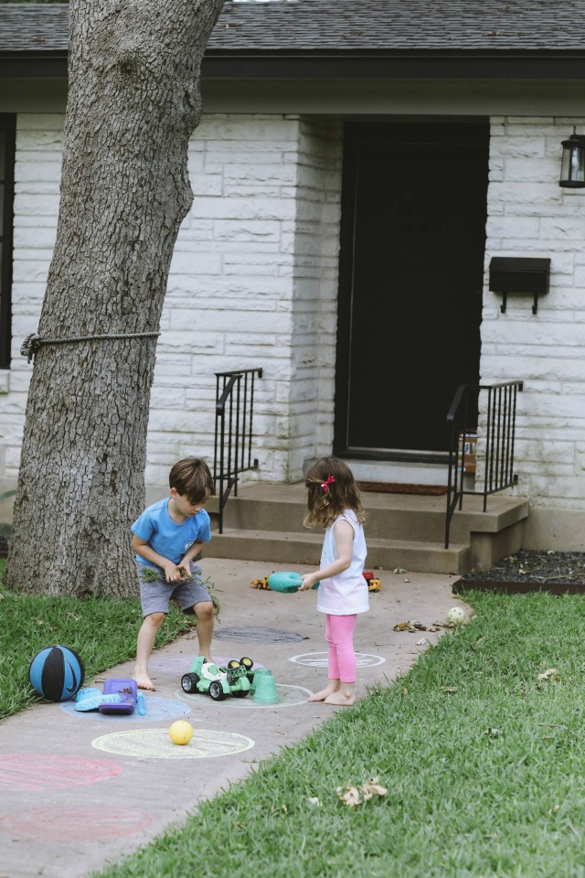 Games to play outside with young kids