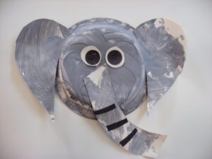 60 Easy Paper Plate Crafts for Kids - C.R.A.F.T.