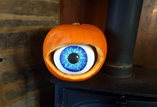 How to carve an eyeball pumpkin