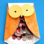 Paper plate owl craft