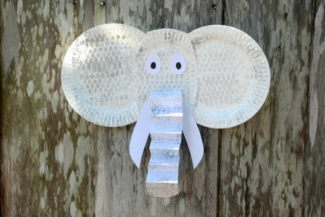 Elephant paper plate craft