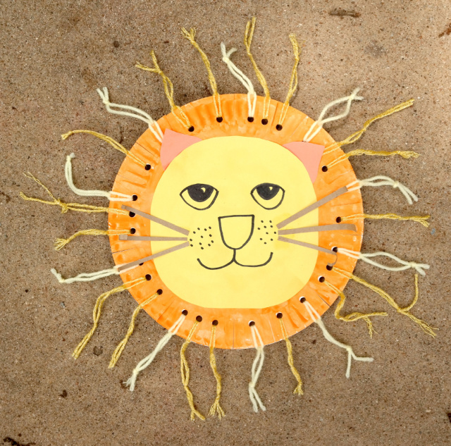 How to make a paper plate lion
